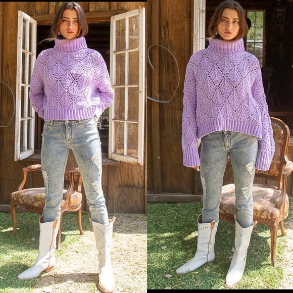 LUX By POL Sweater - Picture 2 of 9